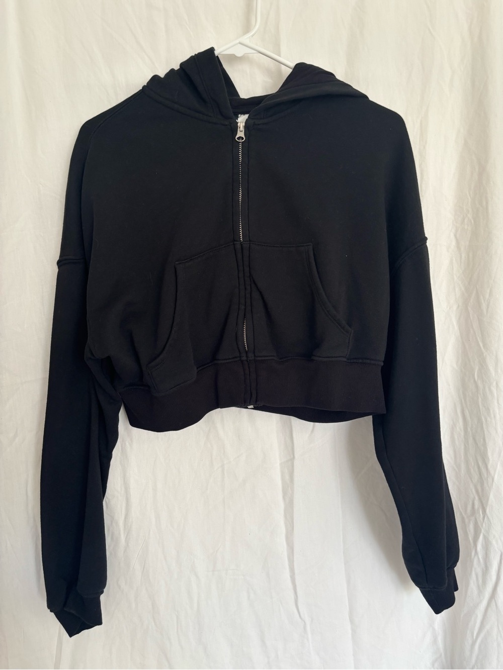 H&M Full Zip Cropped Black Hoodie